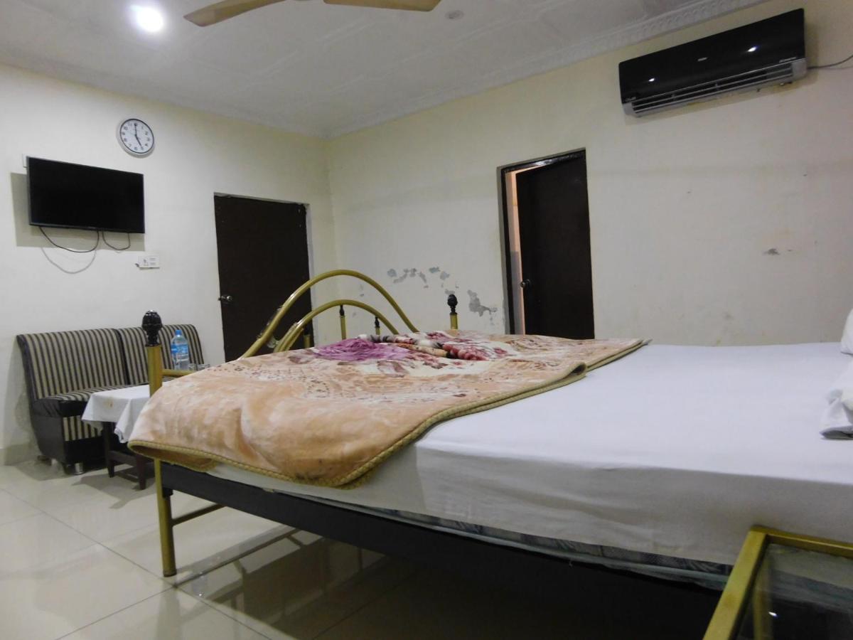 Hotel Humera Bahawalpur Extérieur photo